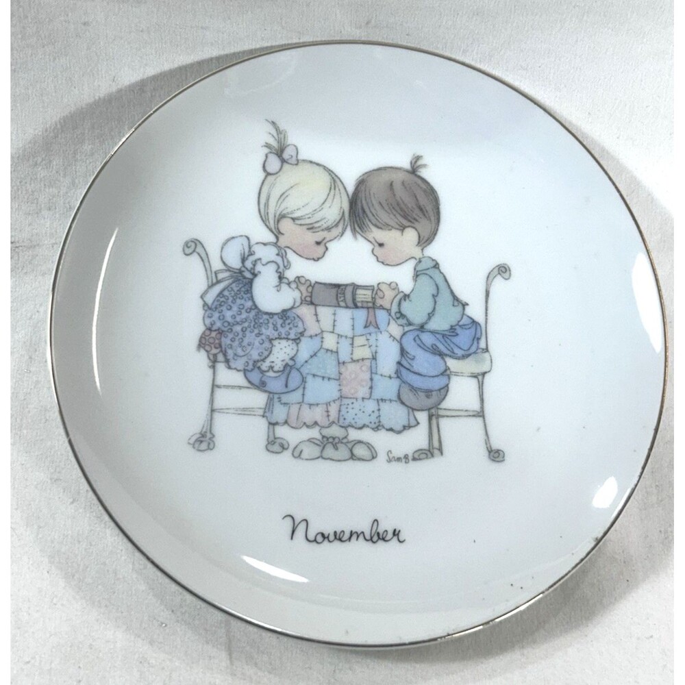 1983 Precious Moments November Month Plate Saucer Jonathan David Enesco